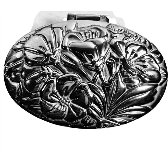 Vtg Silver Plated Oval Trinket Box Repousse' Design Int Silver Co 3.4 X 2.2 X 1"